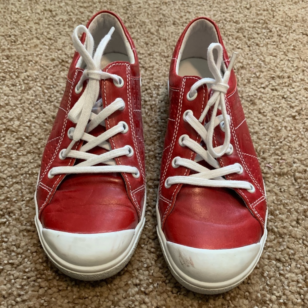 red sneakers!